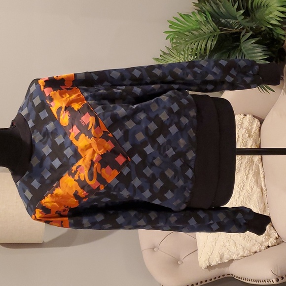 MCM Camo Hoodie Jacket - Picture 5 of 12